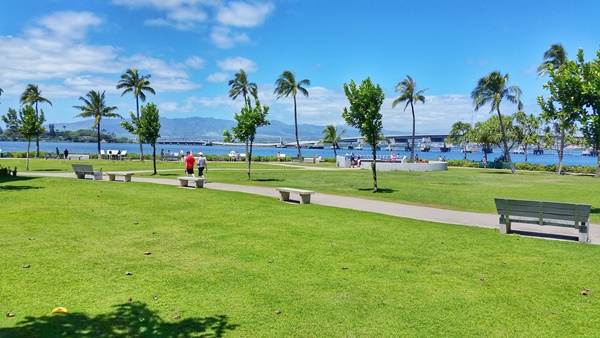 Pearl Harbor Hawaii: Free tickets to the grounds of Pearl Harbor visitor center, Oahu