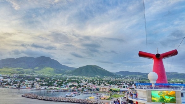 St Kitts cruise: Carnival cruise on a Caribbean cruise to St Kitts