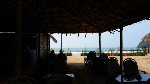 Agonda Beach Huts: Sea-facing restaurants + Places to eat in Agonda, South Goa, India